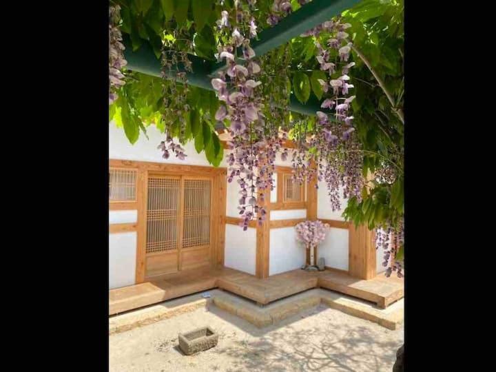 Adam Guesthouse Gyeongju Esterno foto